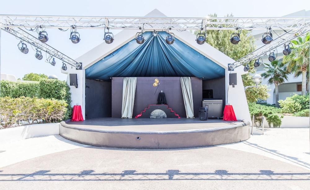 玛莎蓝海俱乐部公寓式酒店 Cala D´Or 外观 照片